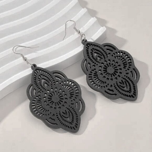 Earrings Hollow Cut Wood Bohemian Dangle Boho Carved Hippie Trendy Stylish Black - Picture 1 of 4